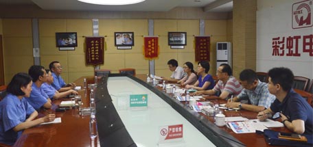 市武侯區(qū)委組織部陳音部長調(diào)研成都彩虹集團黨建工作