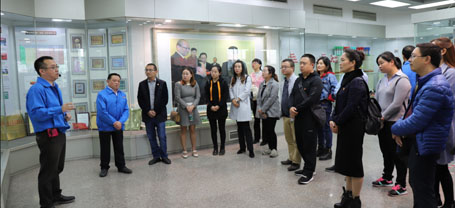 西昌市委組織部一行26人到成都彩虹集團(tuán)考察基層黨建工作