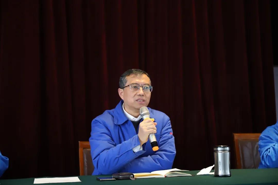 彩虹集團(tuán)隆重召開2020年度總結(jié)表彰大會